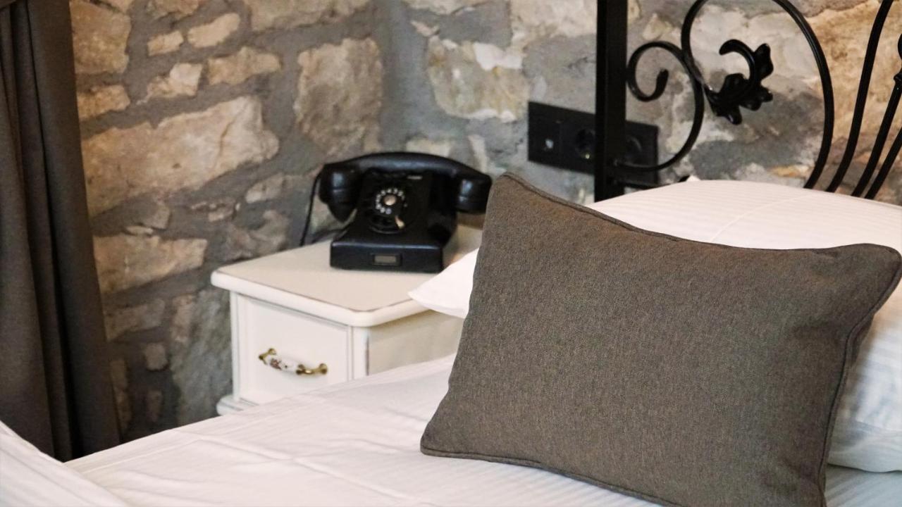Urla Tas Konak Otel Kültér fotó